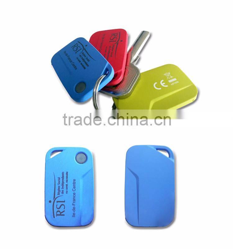 2016 new electronic gifts MIni bluetooth key finder anti lost alarm for pets personal alarm