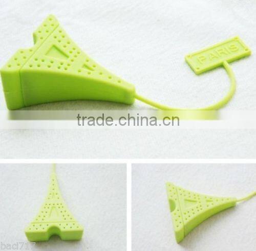 eco-friendly food grade silicone material Eiffel tower tea infusers