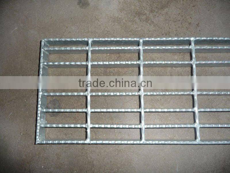 high quality anti-slip steel grating