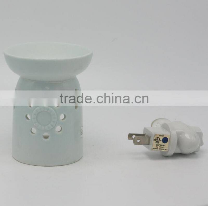 Cute Shape Wall Decoration Ceramic Night Light With Music