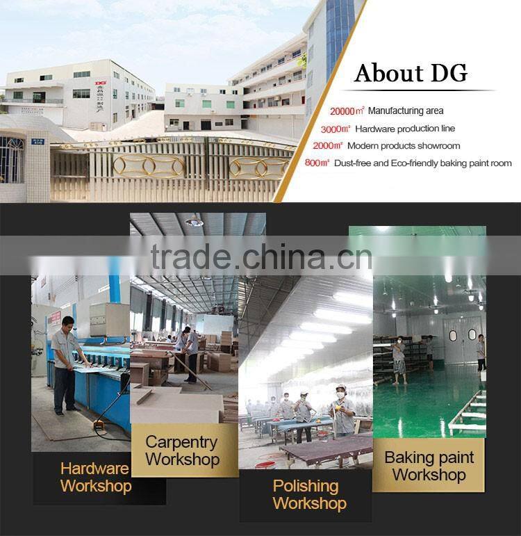 Wholesale Small Lighted Wood Mobile Tabletop Portable Jewelry Display Cases