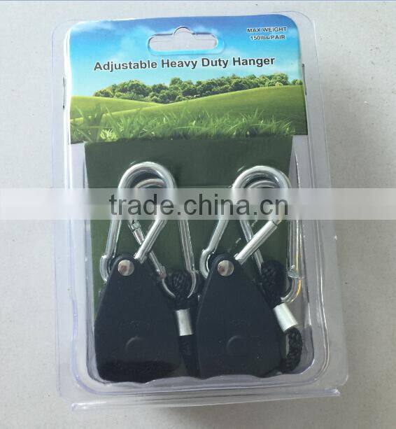 1/8" Reflector Hanger c/w Metal Gear & Metal Crimps on Rope