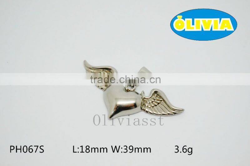 Olivia 2016 New Modern Fashion Jewelry 316 Stainless steel Cast Love Heart With Wing Pendant