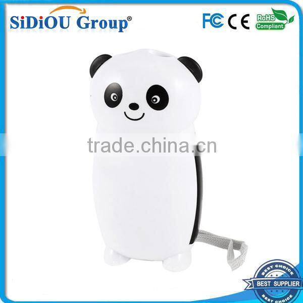 hand pressing dynamo flashlight powered charging flashlight