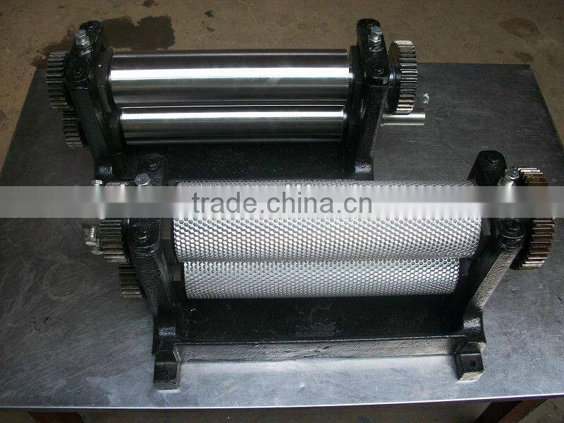 Electric beeswax Comb foundation machine for hot sale