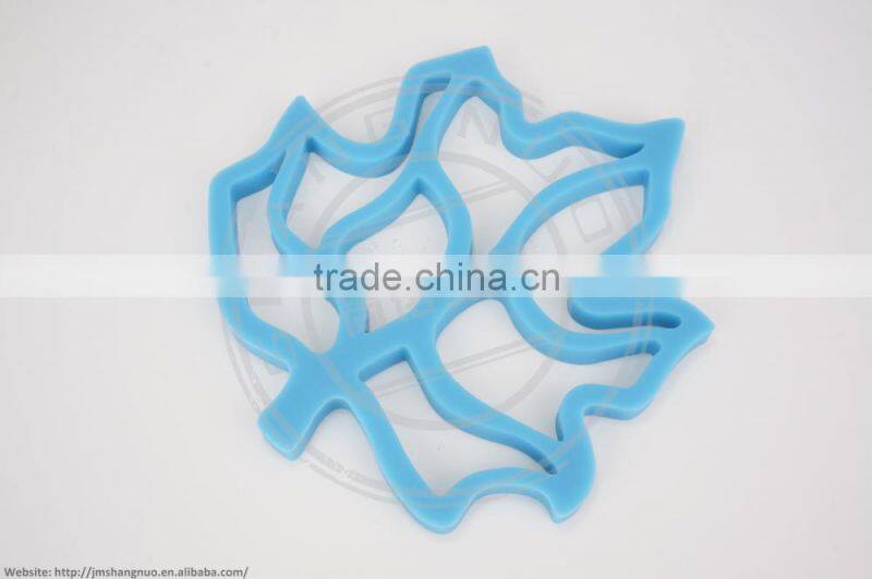 Leaf-shaped silicone made pot holder coffee mad