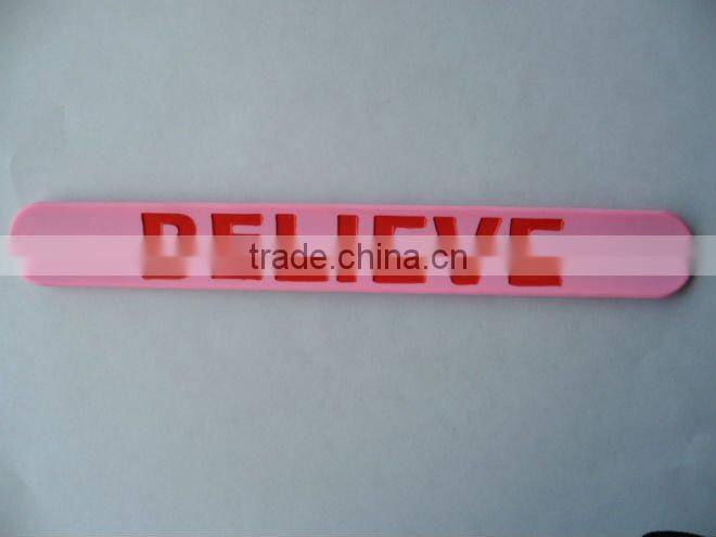 2012 Free Packing Fashion Slap Silicone Wristband