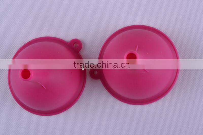 Durable promotion kitchen utensil enviromental eco-friendly practical silicone filling funnel
