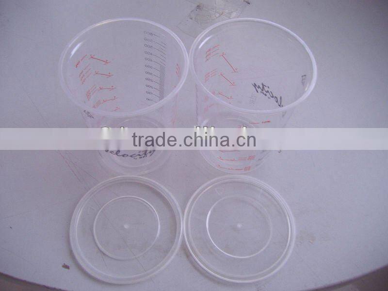Plastic Paint Mixing Cup with Holders