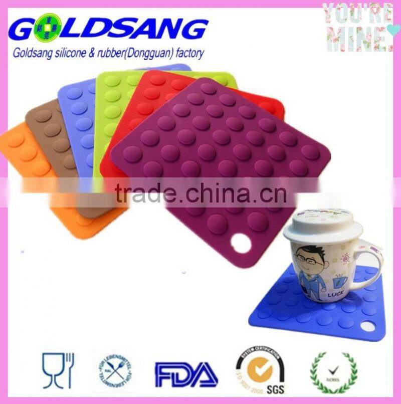 Round shape with lace of silicone cup mat