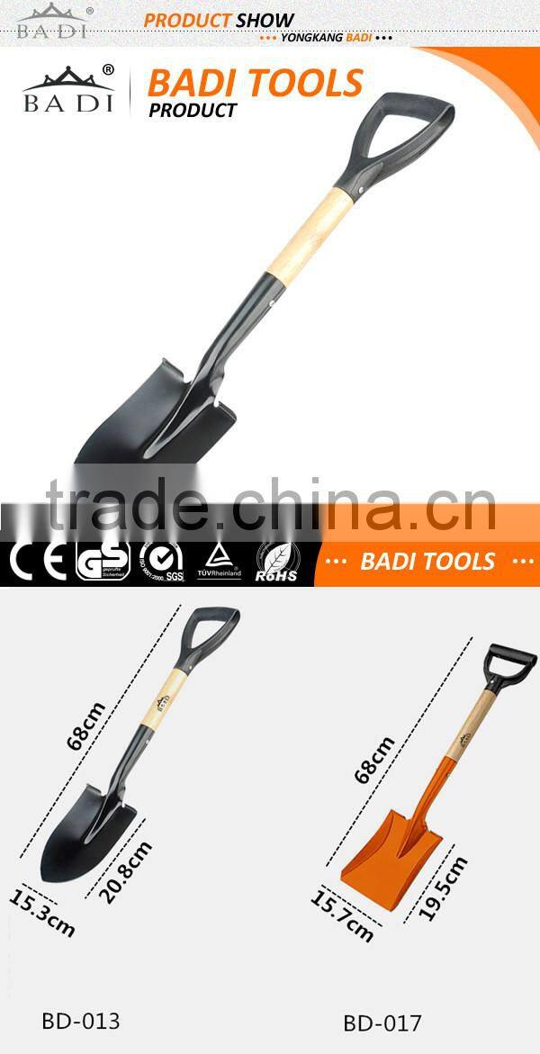garden wooden long handled shovels