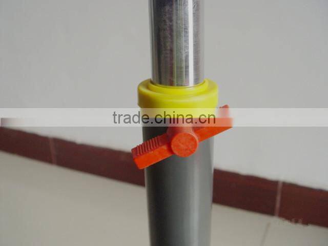 Convenient And Adjustable Ball Stand 25-1