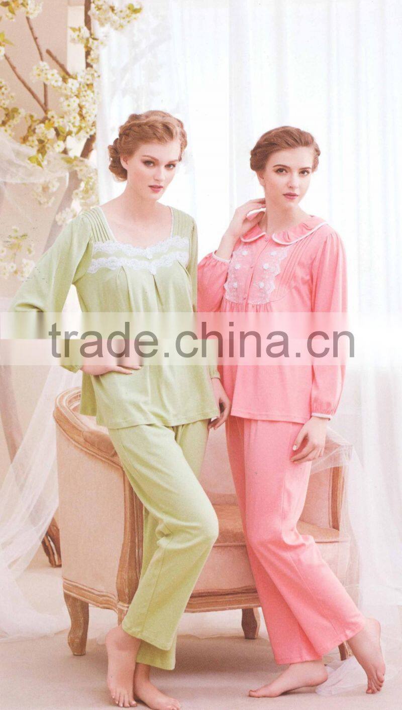 Hot sale fashion flannel winter pajamas for women