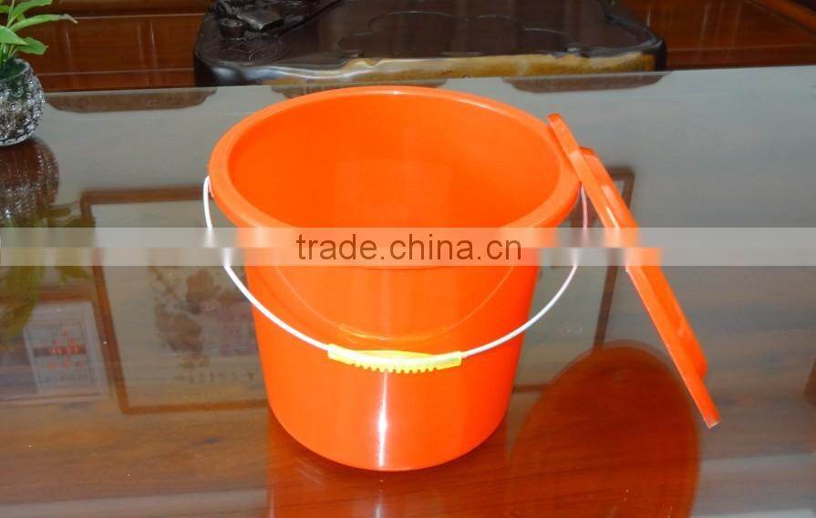 5L plastic bucket with lid, steel handle, plastic barrel and pail