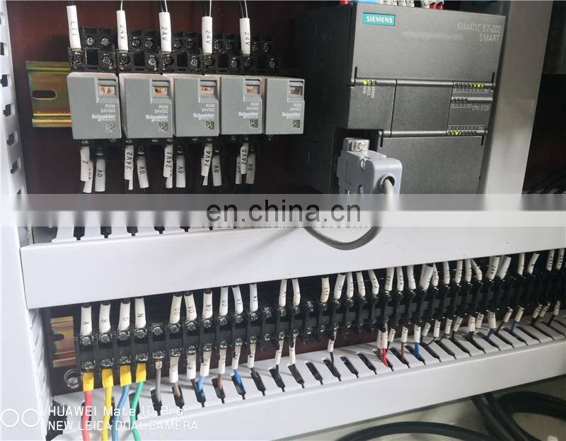 HBM800 Automatic disposable snack hotdog kraft Paper Box making machine, recycle fast food pizza packing box forming equipment