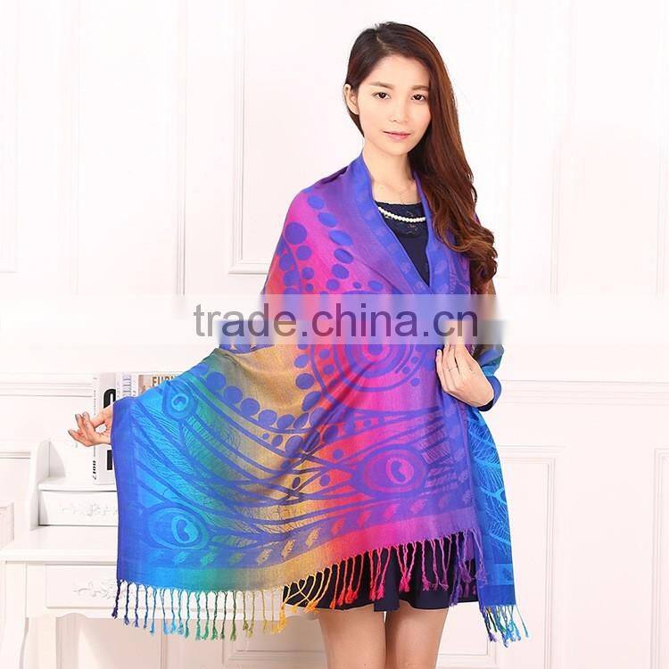 Latest Fashion Women Feather Jacquard Shawl