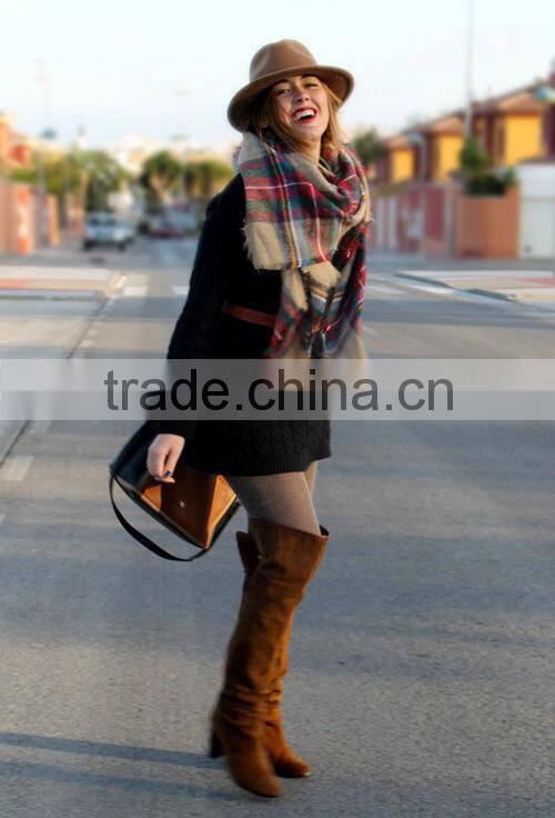 New Winter Plaid Square Tassel Fashion Women Wool Shawl