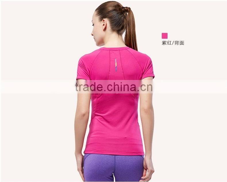 2016 wholesale women customized shirt/fitness compression yoga wear