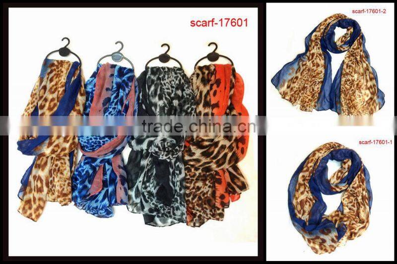fashionable lady small petals pattern triangle scarf