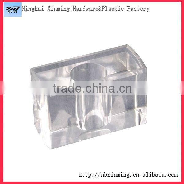 Wholesale produce Beautiful crystal perfume bottle with flower cap