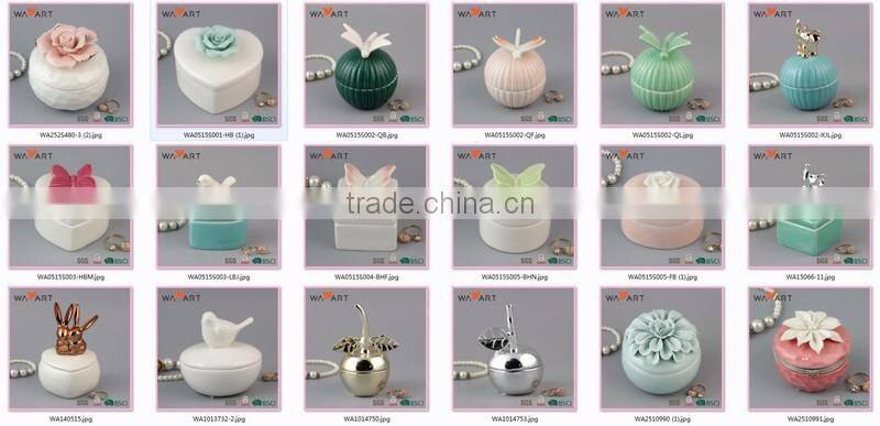 Wholesale Blue Flower Heart Shaped Ceramic Cheap Jewelry Box