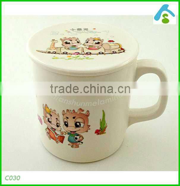 plastic cup with handle and lid , kids drinkware