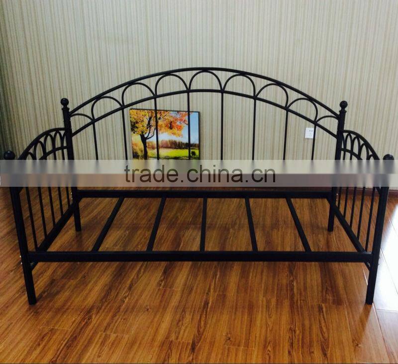 twin size classical metal daybed