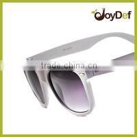 hot selling women sunglasses party and vacation style sunglasses fashion green frame eyewear glasses