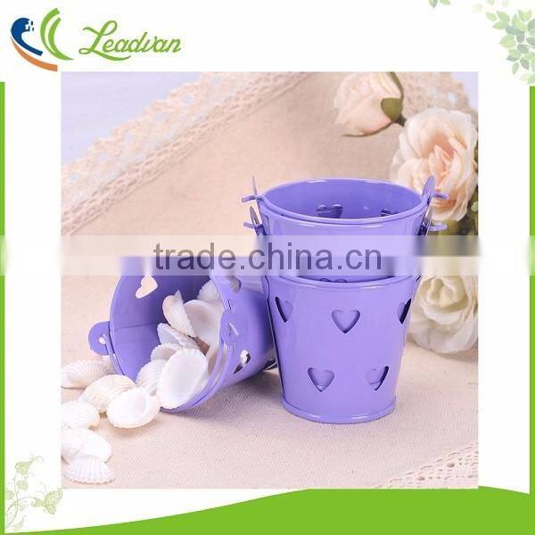New design small candy buckets wedding pails party favor metal bucket with hollow hearts