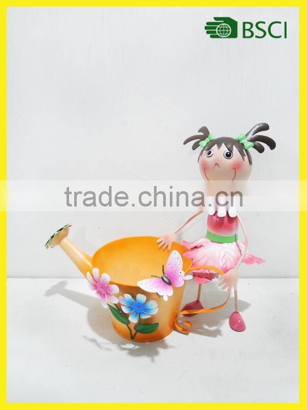 Funny standing metal garden watercan for home decoration