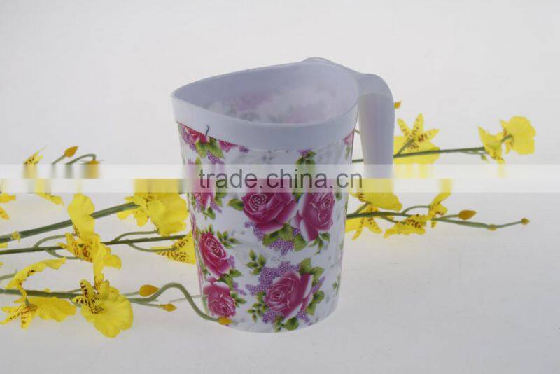 PP Colorful FDA Plastic Drinking Cup with Handle