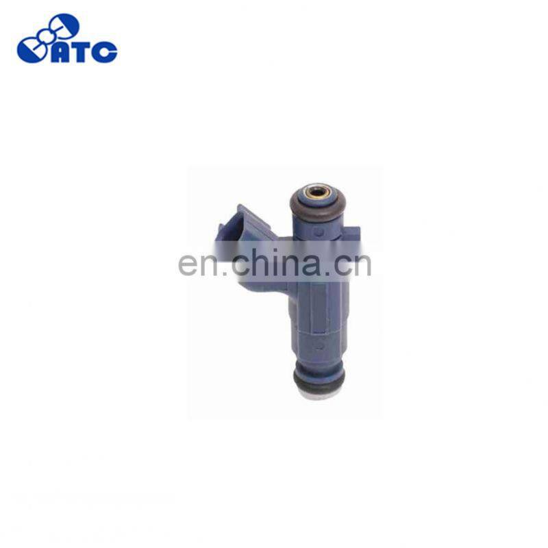 fuel injector nozzle For P-ontiac T-orrent C-hevrolet E-quinox 280156300