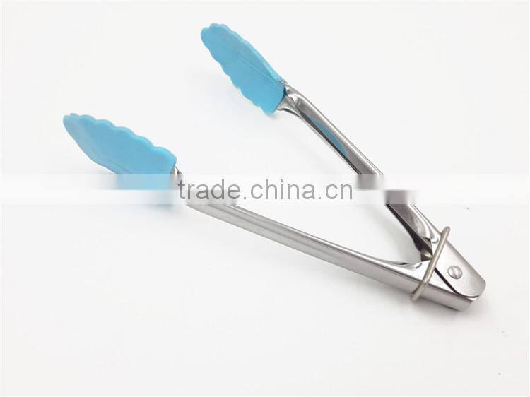 Mitten ice tongs
