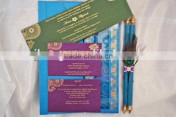Peacock l theme Unique feather hotfoil gold in the box roya wedding invitation card
