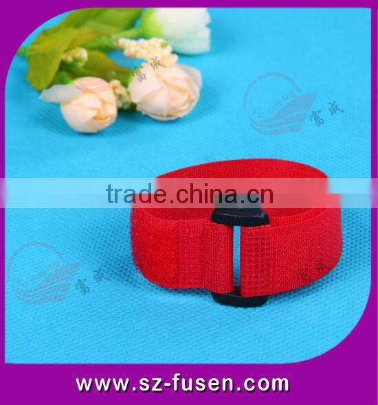 Customized black Hook and loop adjustable straps with buckle