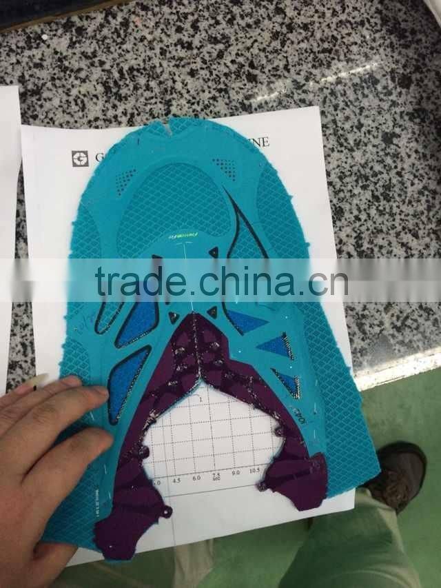 Seamless TPU film for sports shoes upper