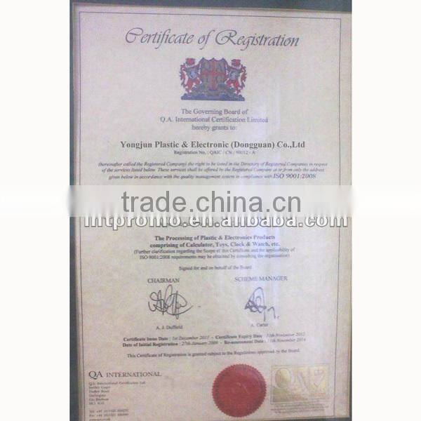 2016 Pocket size and foldable OEM mini wired cable selfie stick