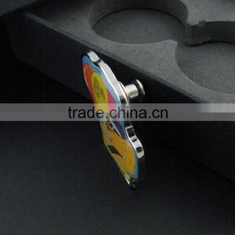 Wholesale custom enamel metal token pins