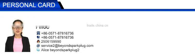 Safety hammer with noctilucence auto seatbelt cutter glass window punch breaker