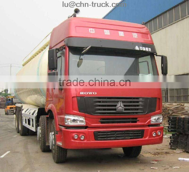HOWO Bulk Powder Goods Tanker
