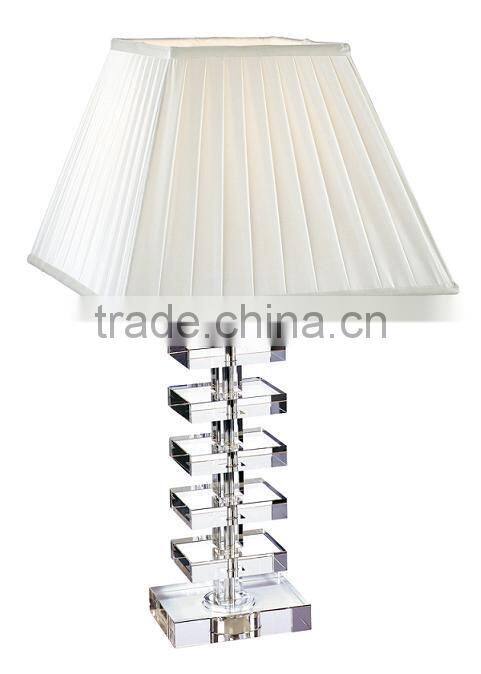 elegant bedside hotel table lamp in crystal