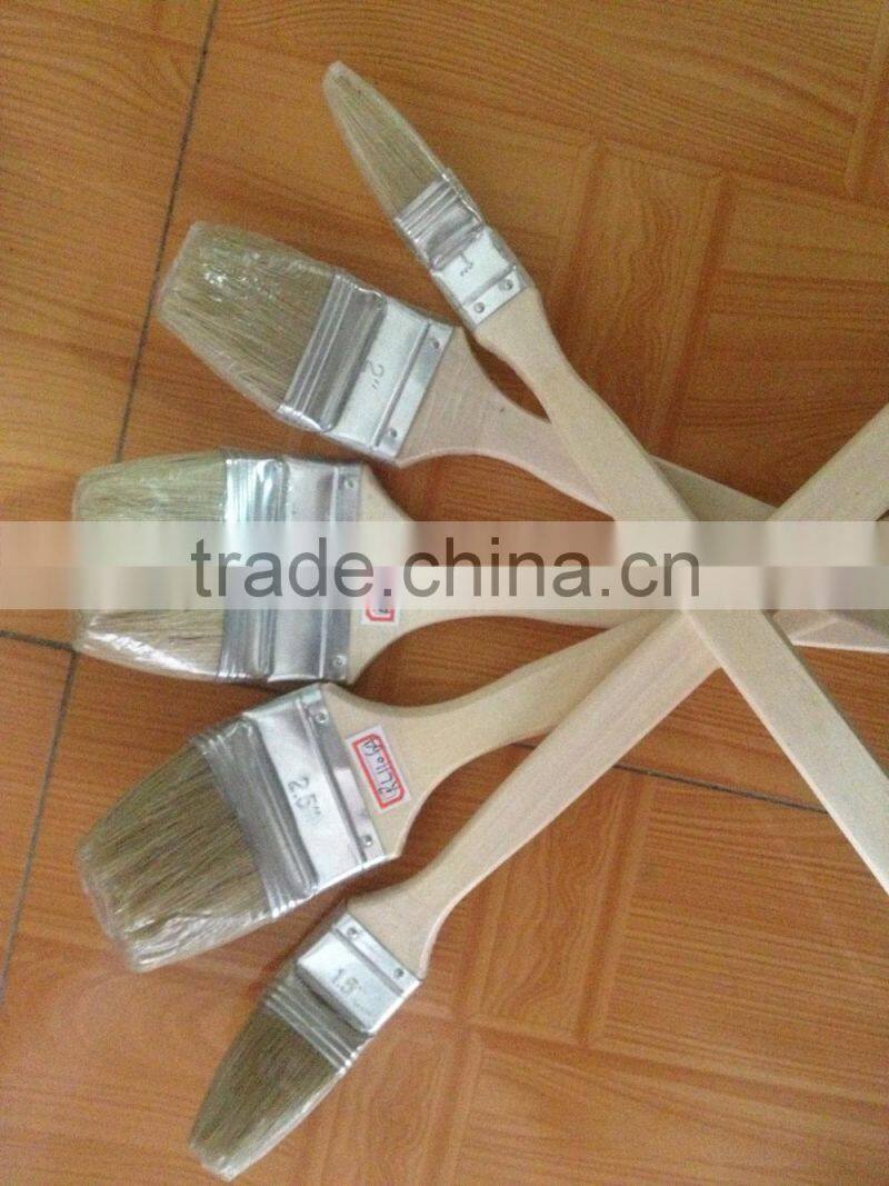 Bend Angle Paint Brush with long wooden handle