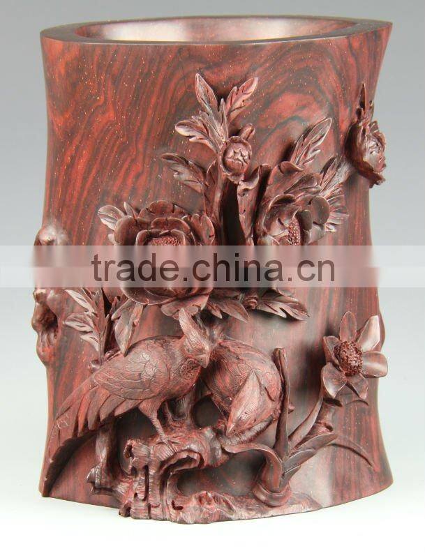 wood carving,"The mother love"