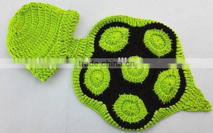 Cute newborn photography props/crochet baby outfit/hand made knitted pattern baby costume