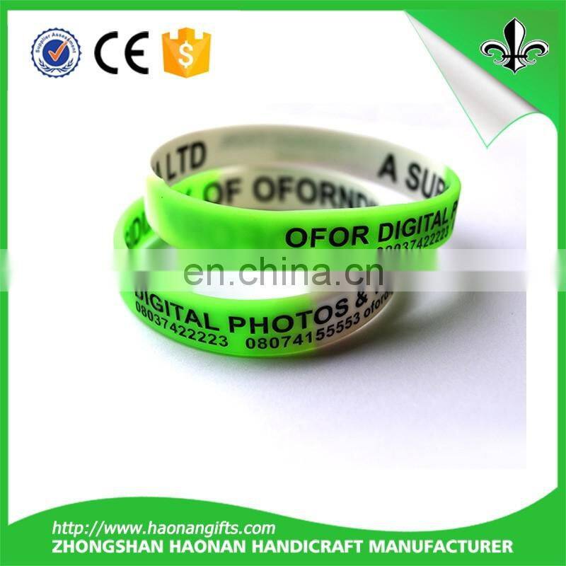 Debossed silicone wristband with creative gifts promotional silicone wristband for sport