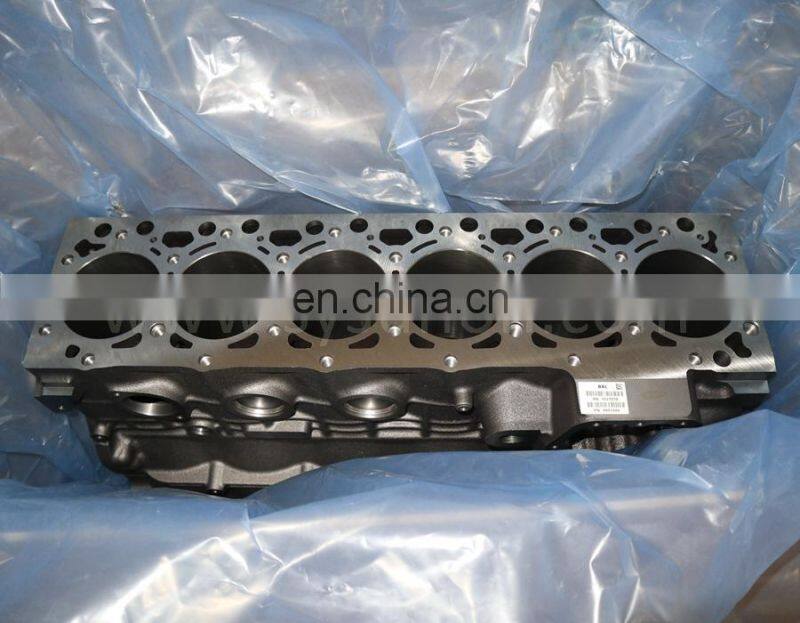 qsb6.7 cylinder block 4955412