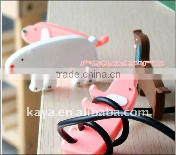 Factory custom 3d embossed plastic bobbin winder