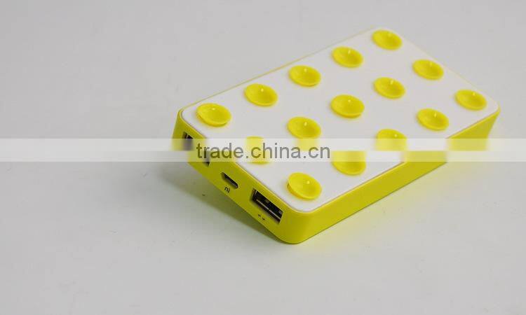AK-01China factory supply 4000mah sucker power bank Chuck mobile power polymer ultra external battery backup
