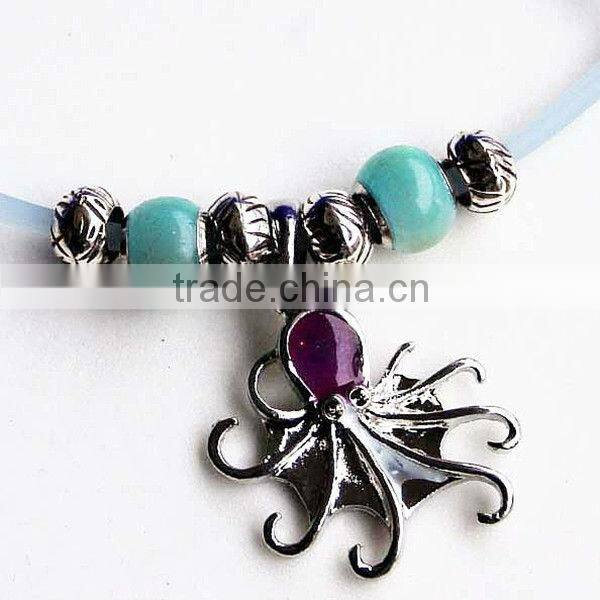 One Direction Necklace with UV Active Function