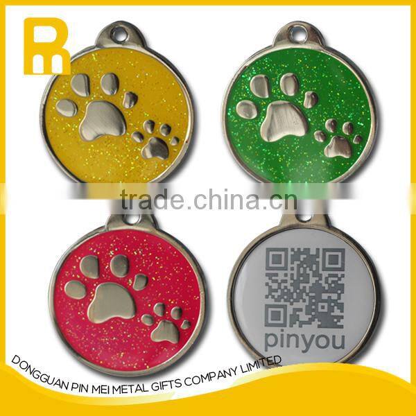 2015 Paw shaped offset printing qr pet tags for cats